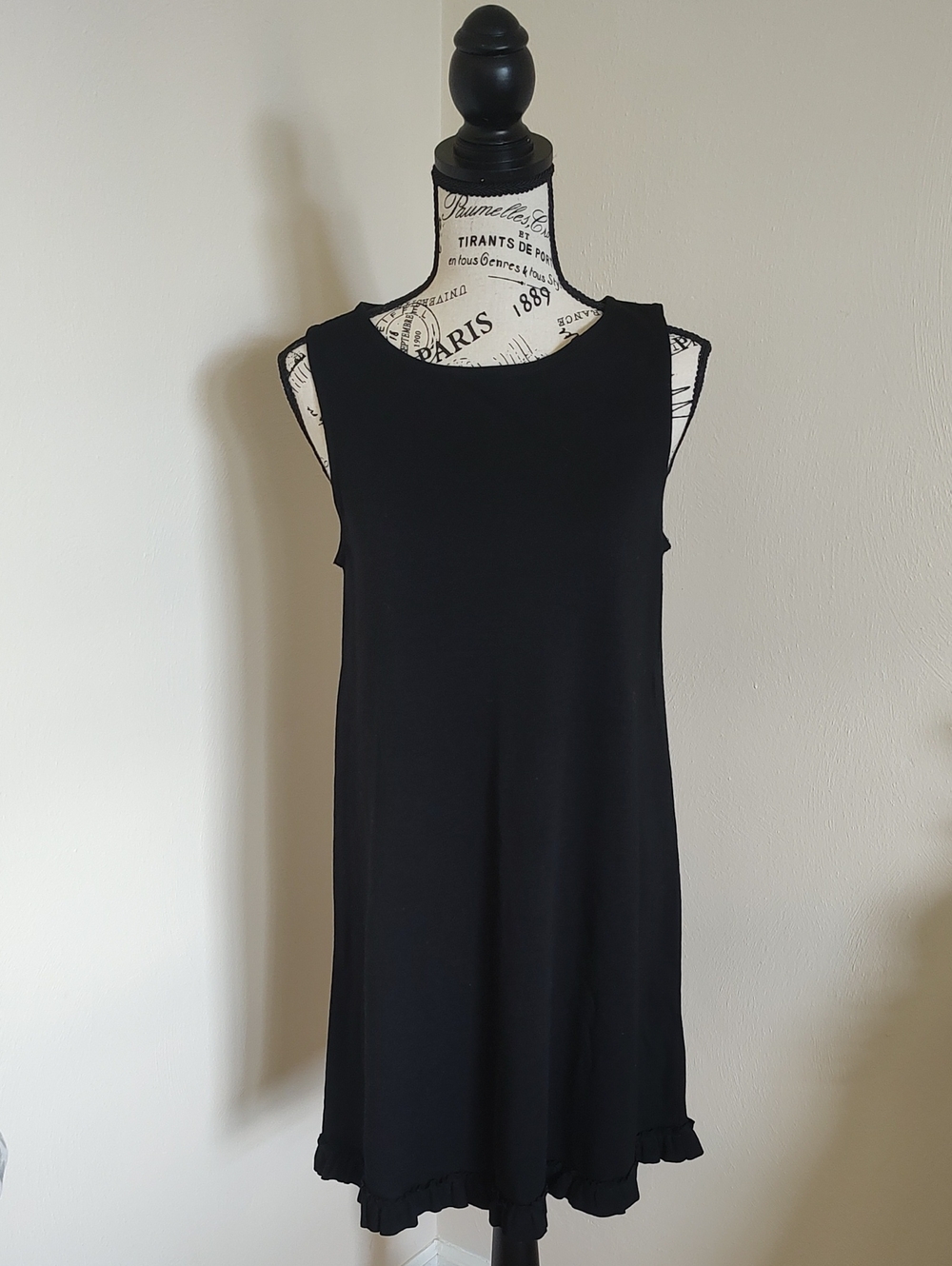 J Crew Classic Black Sleeveless Shift Dress - Timeless Women's Style